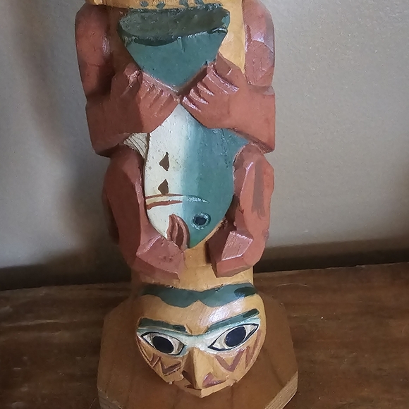 Patrick Seale Totem Damages - Picture 3 of 5